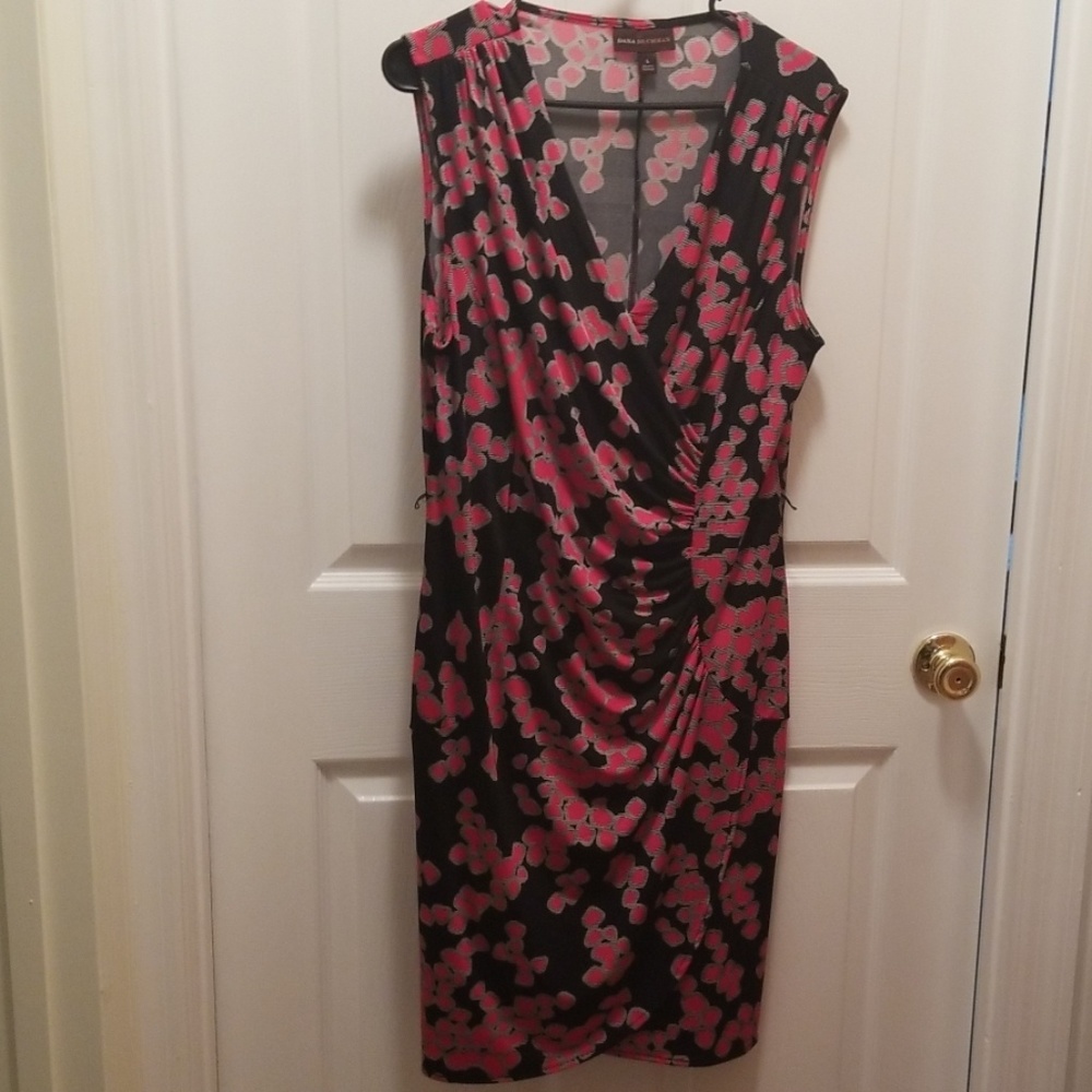 Dana Buchman dress